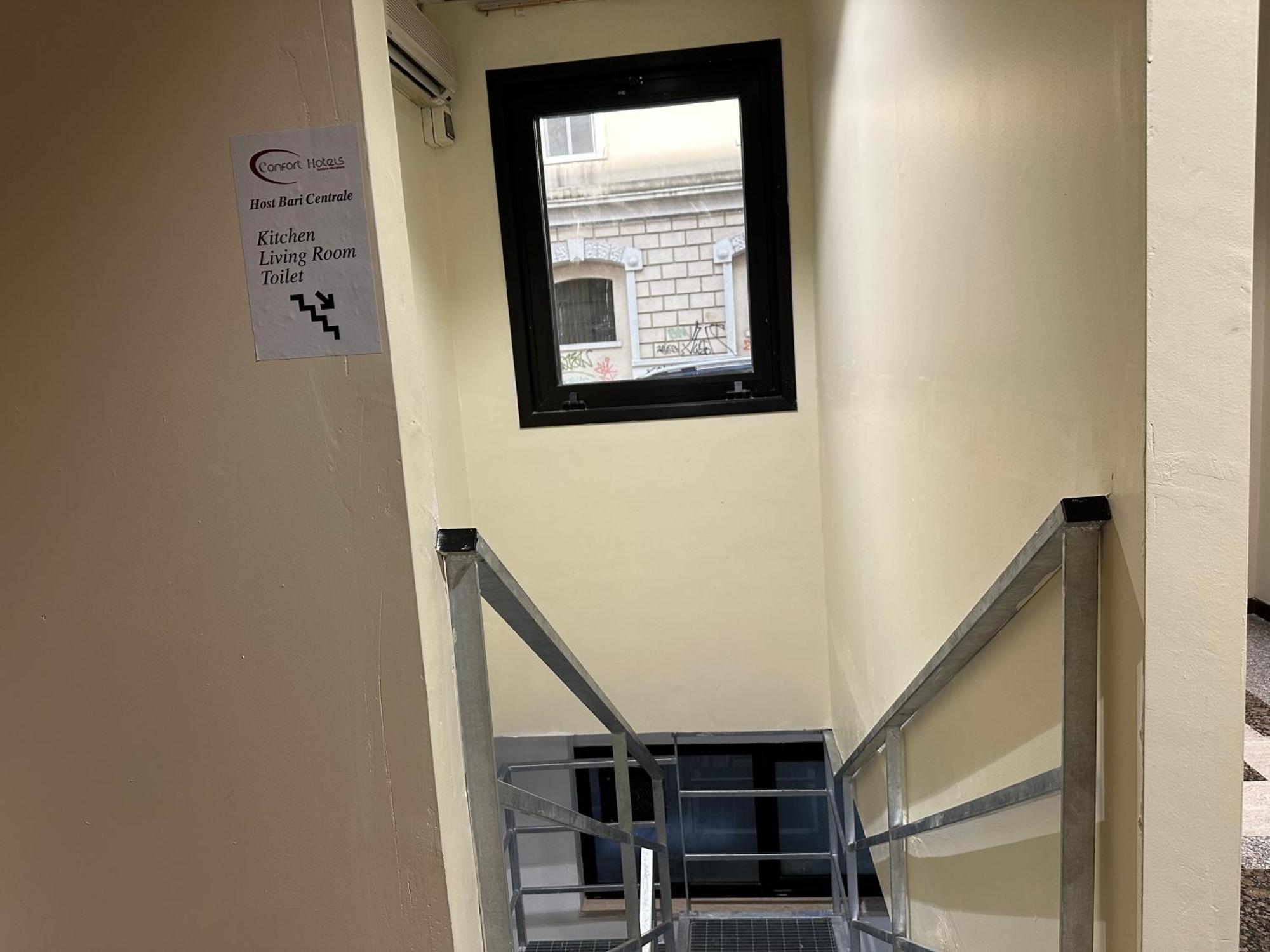 Cconforthotels Host Bari Centrale Zewnętrze zdjęcie