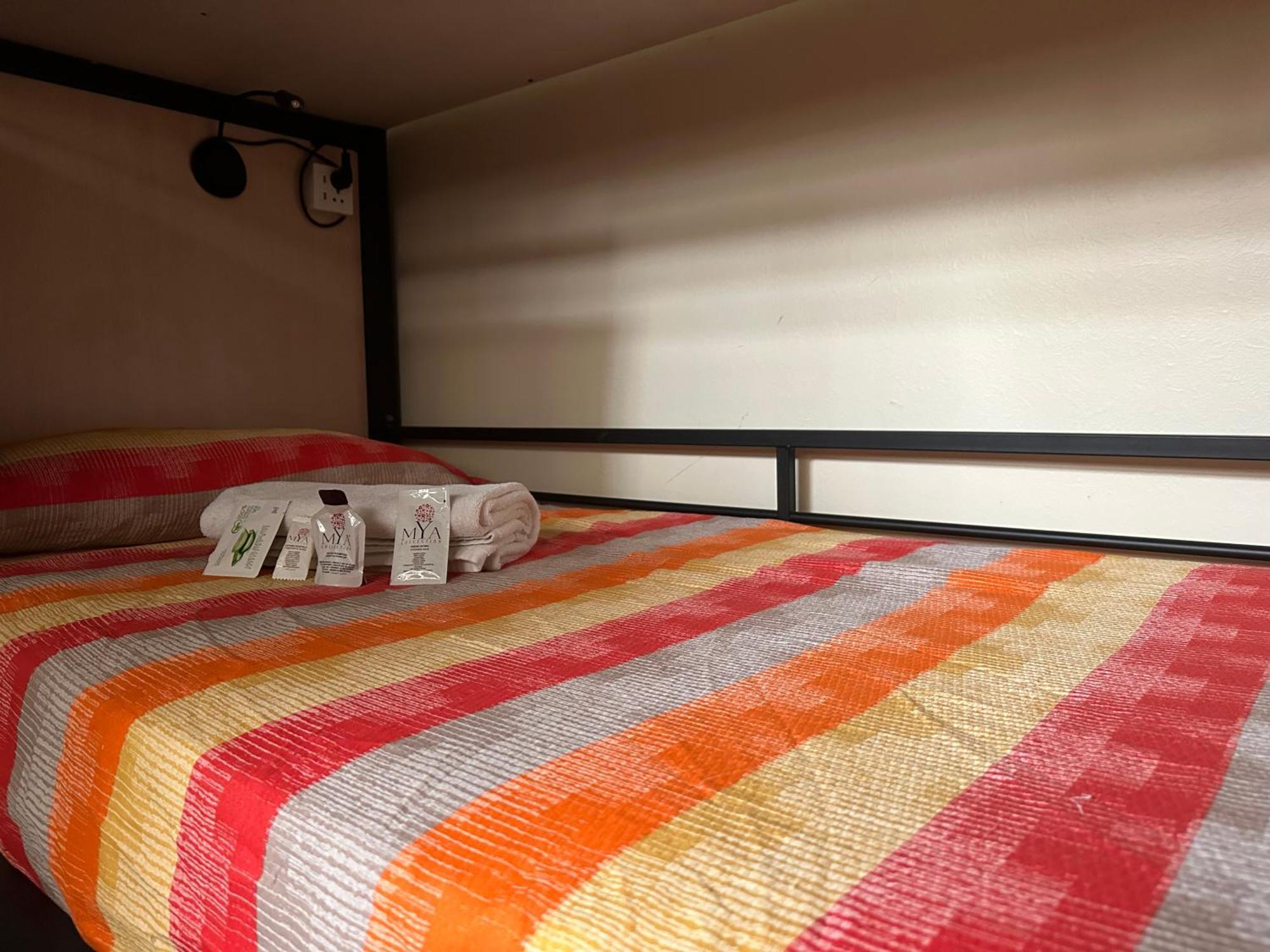 Cconforthotels Host Bari Centrale Zewnętrze zdjęcie