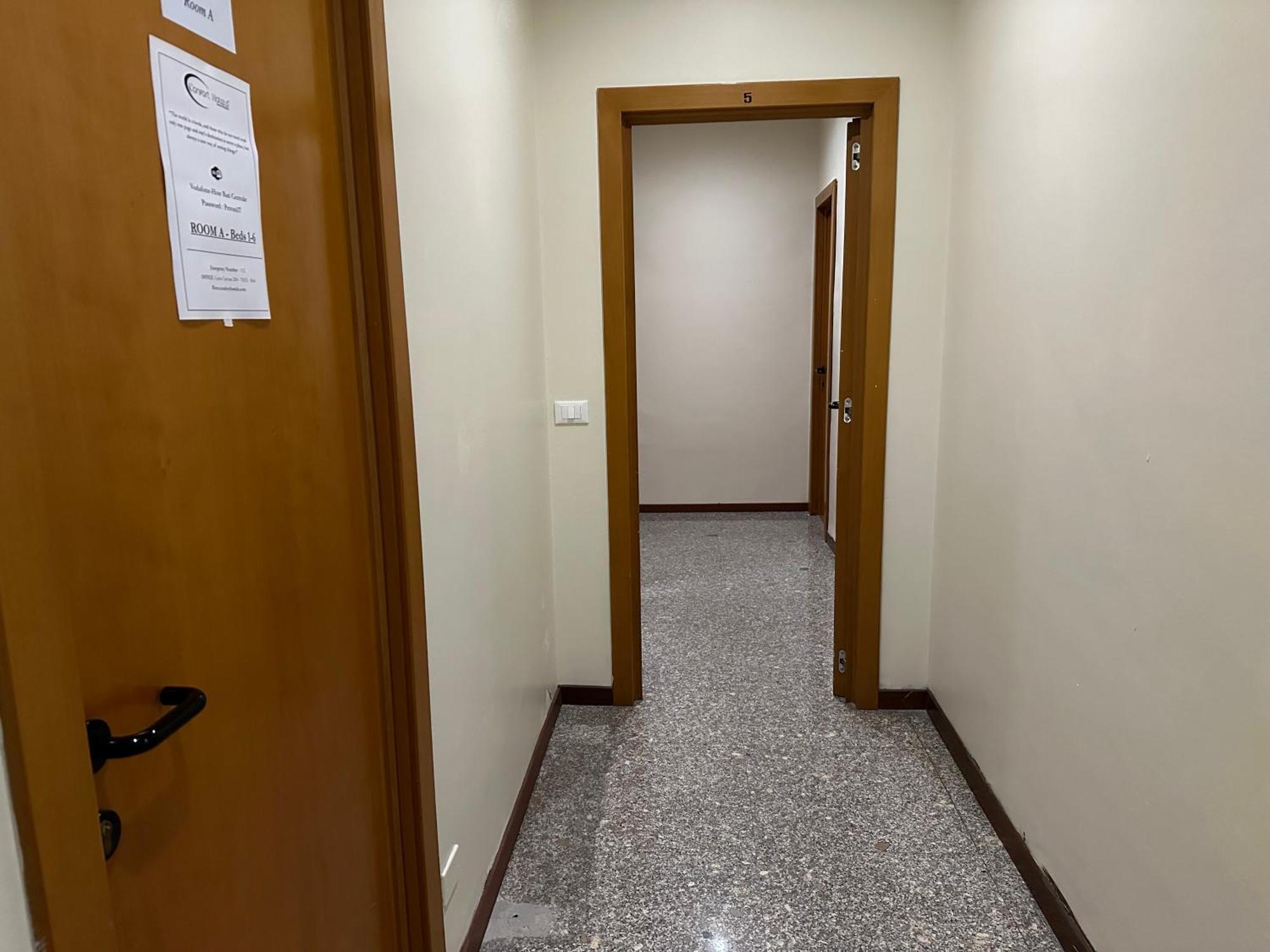 Cconforthotels Host Bari Centrale Zewnętrze zdjęcie
